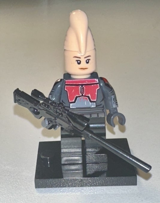 Cerean diplomat or scholar wielding a ranged weapon on a distant world