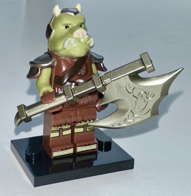 Gamorrean warrior in a brutal melee stance
