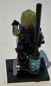Trandoshan Vanguard minifig — back view showing armor detail