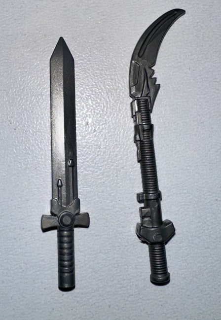 LEGO vibro-blade builds — short and long variants